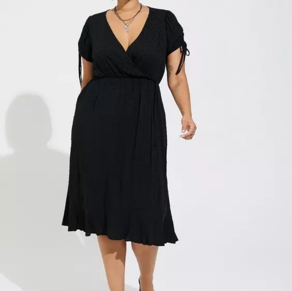 Torrid Midi Swiss Linen Surplice Dress Sz 0X - Picture 3 of 6